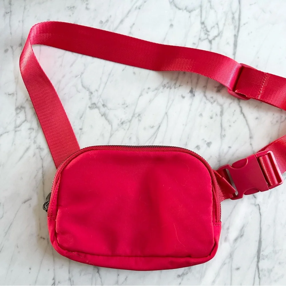 Disney Day Accessories Set - Picture 4 of 6